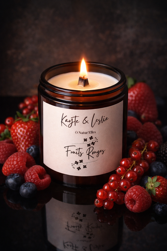 Bougie parfumée végétale "FRUITS ROUGES"